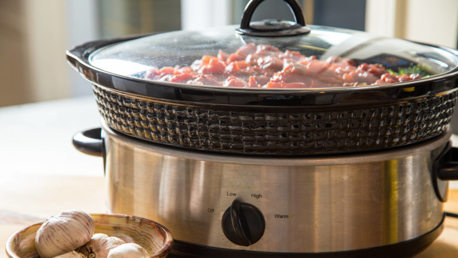 The Best Slow Cookers You Can Buy For Under $150